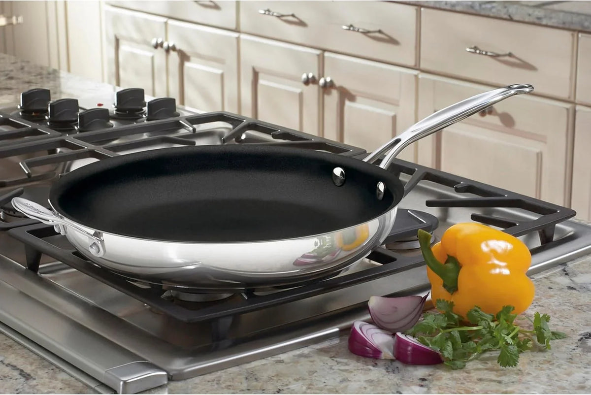 Cuisinart 722-30HNS Chef's Classic Stainless Nonstick 12-Inch Open Skillet with Helper Handle